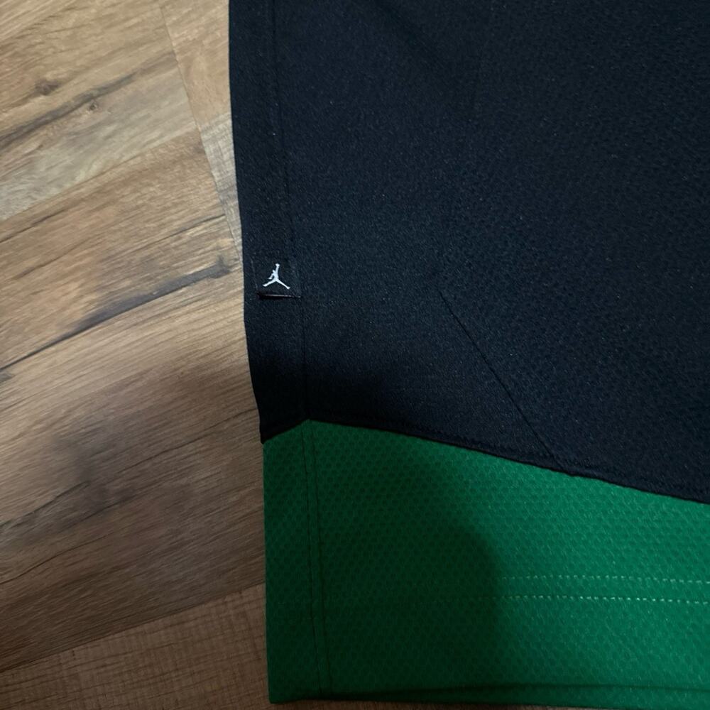Y2K Air Jordan Green Black Baggy Vintage Basketball Size M 345069-012 Shorts - Picture 6 of 10